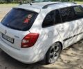 Белый Шкода Фабия, объемом двигателя 1.2 л и пробегом 250 тыс. км за 4500 $, фото 1 на Automoto.ua
