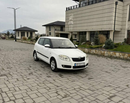 Білий Шкода Фабія, об'ємом двигуна 1.6 л та пробігом 244 тис. км за 5700 $, фото 2 на Automoto.ua