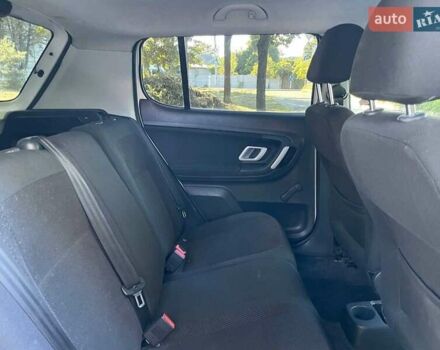 Белый Шкода Фабия, объемом двигателя 1.4 л и пробегом 262 тыс. км за 4740 $, фото 20 на Automoto.ua