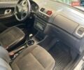 Білий Шкода Фабія, об'ємом двигуна 1.39 л та пробігом 193 тис. км за 5000 $, фото 10 на Automoto.ua