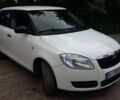 Белый Шкода Фабия, объемом двигателя 1.2 л и пробегом 155 тыс. км за 5300 $, фото 1 на Automoto.ua