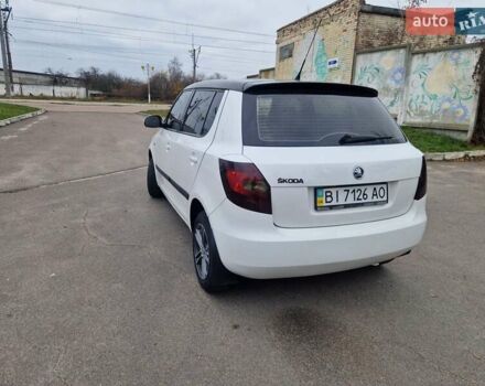 Белый Шкода Фабия, объемом двигателя 1.4 л и пробегом 193 тыс. км за 5700 $, фото 7 на Automoto.ua