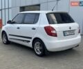 Белый Шкода Фабия, объемом двигателя 1.2 л и пробегом 262 тыс. км за 3750 $, фото 4 на Automoto.ua