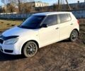 Белый Шкода Фабия, объемом двигателя 1.2 л и пробегом 255 тыс. км за 4200 $, фото 5 на Automoto.ua