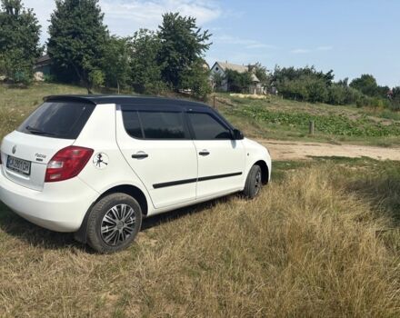 Білий Шкода Фабія, об'ємом двигуна 1.2 л та пробігом 173 тис. км за 4559 $, фото 1 на Automoto.ua