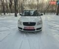 Белый Шкода Фабия, объемом двигателя 1.4 л и пробегом 201 тыс. км за 5500 $, фото 1 на Automoto.ua