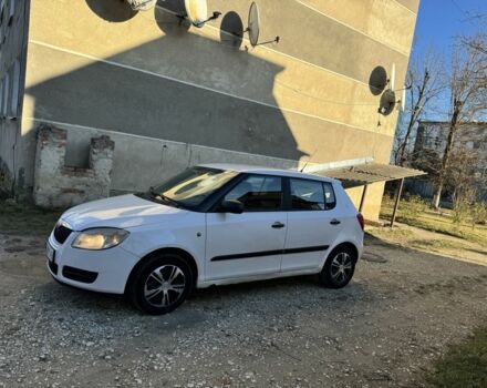 Білий Шкода Фабія, об'ємом двигуна 1.4 л та пробігом 280 тис. км за 3000 $, фото 6 на Automoto.ua