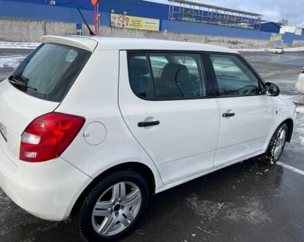 Білий Шкода Фабія, об'ємом двигуна 1.2 л та пробігом 290 тис. км за 3450 $, фото 4 на Automoto.ua