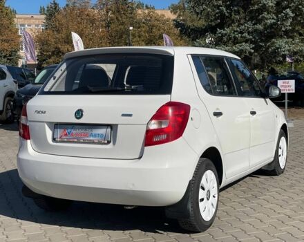 Білий Шкода Фабія, об'ємом двигуна 1.2 л та пробігом 226 тис. км за 4100 $, фото 5 на Automoto.ua