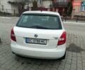 Белый Шкода Фабия, объемом двигателя 1.42 л и пробегом 274 тыс. км за 3750 $, фото 4 на Automoto.ua