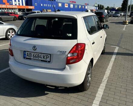 Білий Шкода Фабія, об'ємом двигуна 1.2 л та пробігом 88 тис. км за 4400 $, фото 2 на Automoto.ua