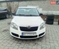 Белый Шкода Фабия, объемом двигателя 1.42 л и пробегом 274 тыс. км за 3750 $, фото 1 на Automoto.ua