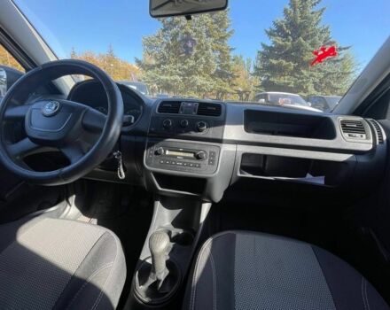 Білий Шкода Фабія, об'ємом двигуна 1.2 л та пробігом 226 тис. км за 4100 $, фото 14 на Automoto.ua