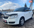 Белый Шкода Фабия, объемом двигателя 1.39 л и пробегом 194 тыс. км за 4999 $, фото 1 на Automoto.ua