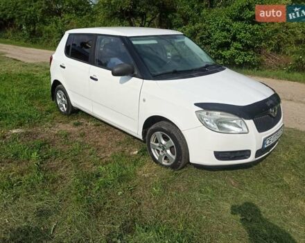 Білий Шкода Фабія, об'ємом двигуна 1.2 л та пробігом 246 тис. км за 4300 $, фото 11 на Automoto.ua