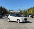 Білий Шкода Фабія, об'ємом двигуна 1.2 л та пробігом 226 тис. км за 4100 $, фото 1 на Automoto.ua