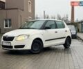 Белый Шкода Фабия, объемом двигателя 1.42 л и пробегом 273 тыс. км за 3800 $, фото 4 на Automoto.ua