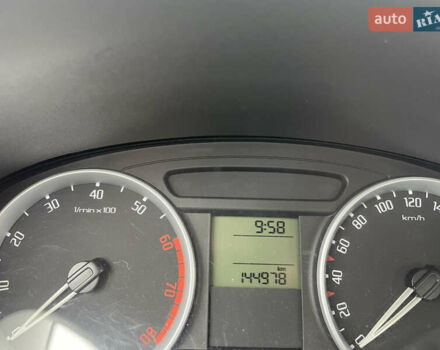 Белый Шкода Фабия, объемом двигателя 1.2 л и пробегом 144 тыс. км за 5300 $, фото 6 на Automoto.ua