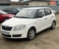 Белый Шкода Фабия, объемом двигателя 1.2 л и пробегом 240 тыс. км за 2999 $, фото 1 на Automoto.ua