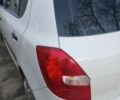 Белый Шкода Фабия, объемом двигателя 1.2 л и пробегом 120 тыс. км за 5300 $, фото 1 на Automoto.ua