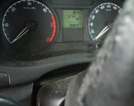 Білий Шкода Фабія, об'ємом двигуна 1.42 л та пробігом 348 тис. км за 4300 $, фото 1 на Automoto.ua