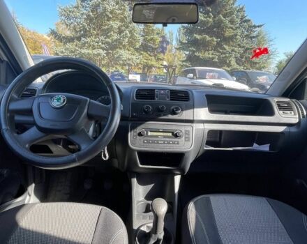 Білий Шкода Фабія, об'ємом двигуна 1.2 л та пробігом 226 тис. км за 4100 $, фото 10 на Automoto.ua