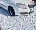 Білий Шкода Фабія, об'ємом двигуна 1.42 л та пробігом 274 тис. км за 3500 $, фото 1 на Automoto.ua