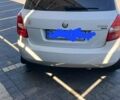 Білий Шкода Фабія, об'ємом двигуна 1.2 л та пробігом 225 тис. км за 3250 $, фото 2 на Automoto.ua