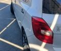 Білий Шкода Фабія, об'ємом двигуна 1.2 л та пробігом 225 тис. км за 3500 $, фото 1 на Automoto.ua