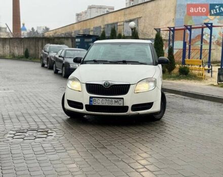 Белый Шкода Фабия, объемом двигателя 1.42 л и пробегом 273 тыс. км за 3800 $, фото 9 на Automoto.ua