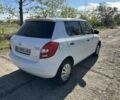 Белый Шкода Фабия, объемом двигателя 1.2 л и пробегом 210 тыс. км за 4300 $, фото 4 на Automoto.ua