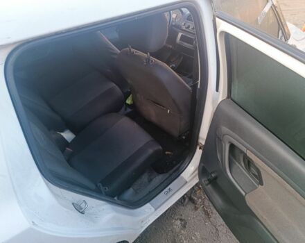 Білий Шкода Фабія, об'ємом двигуна 0 л та пробігом 150 тис. км за 1500 $, фото 4 на Automoto.ua