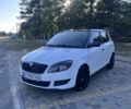 Белый Шкода Фабия, объемом двигателя 1.6 л и пробегом 263 тыс. км за 4351 $, фото 1 на Automoto.ua