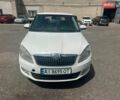 Белый Шкода Фабия, объемом двигателя 1.39 л и пробегом 298 тыс. км за 2800 $, фото 1 на Automoto.ua