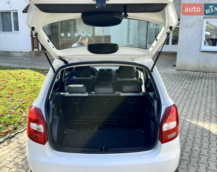 Белый Шкода Фабия, объемом двигателя 1.2 л и пробегом 158 тыс. км за 5499 $, фото 8 на Automoto.ua