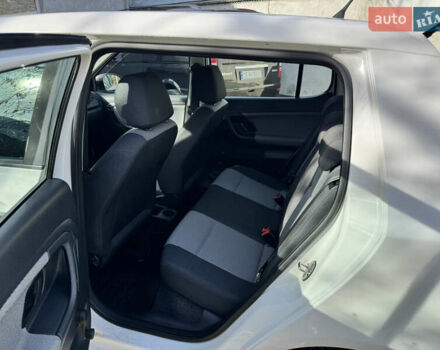 Белый Шкода Фабия, объемом двигателя 1.2 л и пробегом 158 тыс. км за 5499 $, фото 10 на Automoto.ua