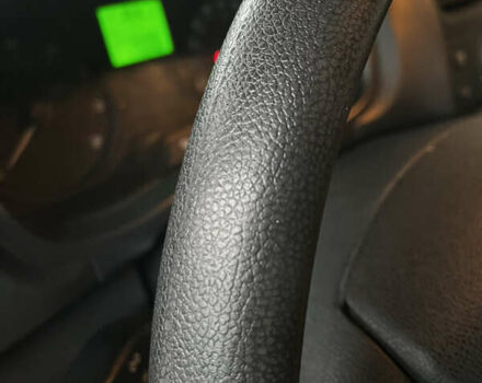 Белый Шкода Фабия, объемом двигателя 1.39 л и пробегом 141 тыс. км за 5400 $, фото 12 на Automoto.ua