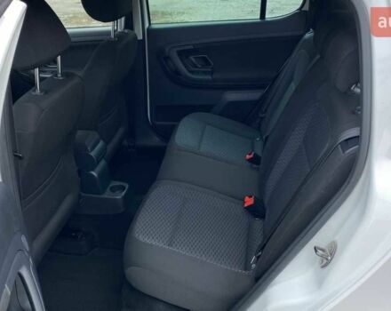 Білий Шкода Фабія, об'ємом двигуна 1.2 л та пробігом 209 тис. км за 2500 $, фото 8 на Automoto.ua