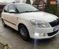 Белый Шкода Фабия, объемом двигателя 1.39 л и пробегом 194 тыс. км за 6200 $, фото 1 на Automoto.ua