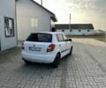 Белый Шкода Фабия, объемом двигателя 1.2 л и пробегом 265 тыс. км за 3299 $, фото 3 на Automoto.ua