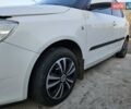 Белый Шкода Фабия, объемом двигателя 1.6 л и пробегом 198 тыс. км за 5200 $, фото 36 на Automoto.ua