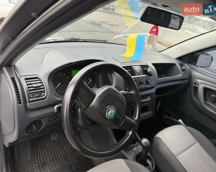 Белый Шкода Фабия, объемом двигателя 1.2 л и пробегом 184 тыс. км за 4800 $, фото 15 на Automoto.ua