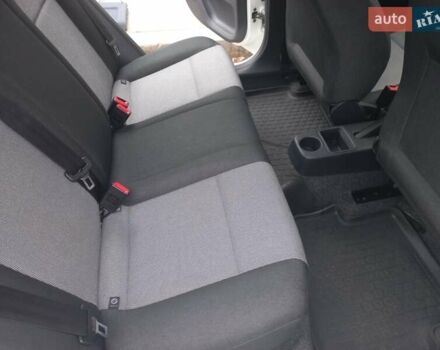 Белый Шкода Фабия, объемом двигателя 1.2 л и пробегом 48 тыс. км за 5000 $, фото 10 на Automoto.ua