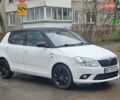 Белый Шкода Фабия, объемом двигателя 1.39 л и пробегом 213 тыс. км за 7250 $, фото 1 на Automoto.ua