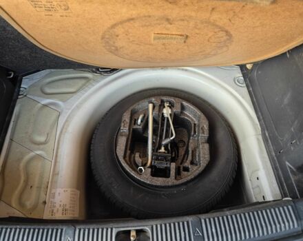 Белый Шкода Фабия, объемом двигателя 1.2 л и пробегом 140 тыс. км за 5900 $, фото 11 на Automoto.ua