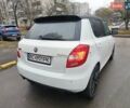 Белый Шкода Фабия, объемом двигателя 1.39 л и пробегом 213 тыс. км за 7250 $, фото 4 на Automoto.ua