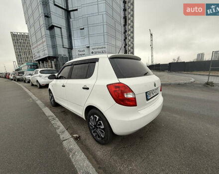 Белый Шкода Фабия, объемом двигателя 1.2 л и пробегом 184 тыс. км за 4800 $, фото 14 на Automoto.ua