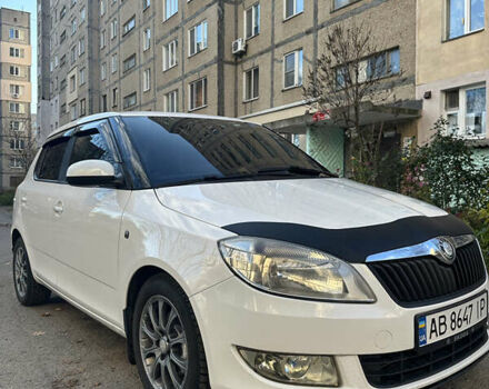 Белый Шкода Фабия, объемом двигателя 1.6 л и пробегом 196 тыс. км за 5200 $, фото 13 на Automoto.ua