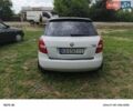 Белый Шкода Фабия, объемом двигателя 1.2 л и пробегом 187 тыс. км за 3900 $, фото 7 на Automoto.ua