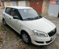Белый Шкода Фабия, объемом двигателя 1.2 л и пробегом 240 тыс. км за 5000 $, фото 3 на Automoto.ua